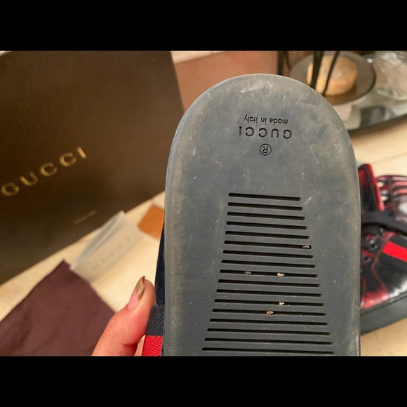 Men’s Gucci high top sneakers - Picture 6 of 7